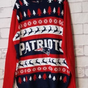 NFL Team Apparel Sweater in Red and Navy